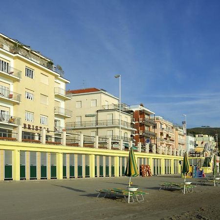 Hotel Bristol Laigueglia Exterior foto