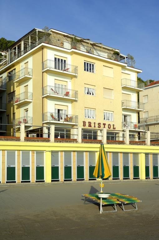 Hotel Bristol Laigueglia Exterior foto